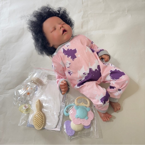 17 Inch Realistic Reborn Baby Dolls for Kids - Picture 2 of 9